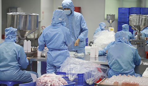 廣州化妝品代加工廠家分享護膚品成分孕婦禁用的有哪些